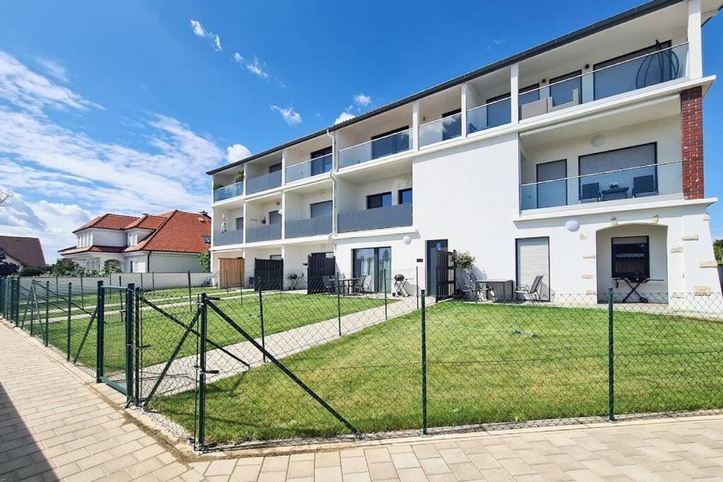 Family Suite Mörbisch am See Εξωτερικό φωτογραφία